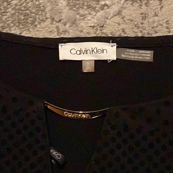 Calvin Klein Top - Picture 3 of 3